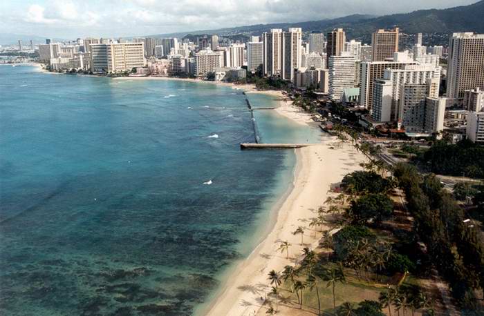 Waikiki Beach - Honolulu HI - 2005