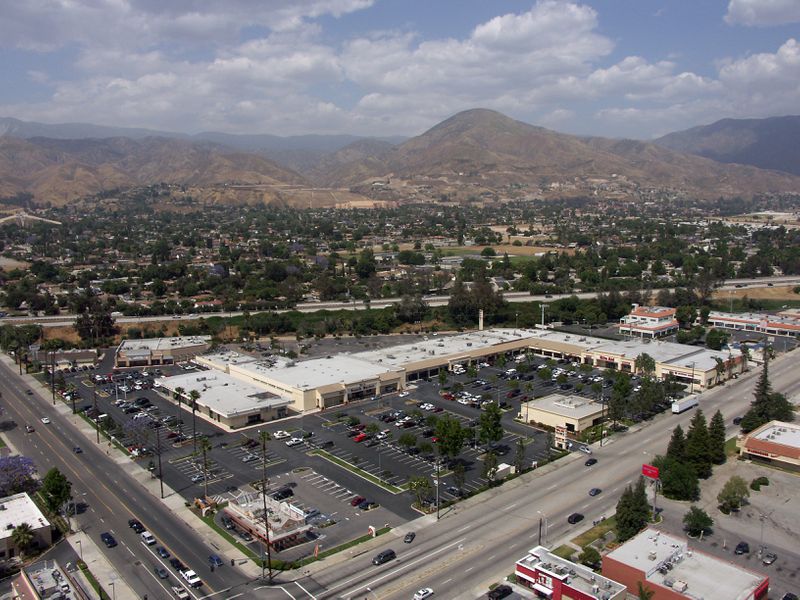 Photo of Sterling Plaza in San Bernardino